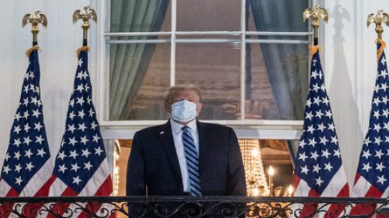 الرئيس الأمريكي يغادر المستشفى عائدا إلى البيت الأبيض