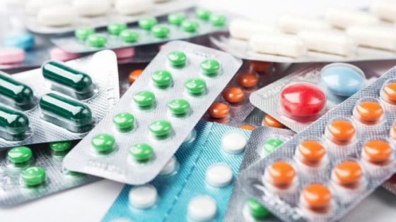 أكادير: توقيف شخصين بتهمة ترويج أدوية صيدلية مهربة عبر وسائل التواصل الاجتماعي